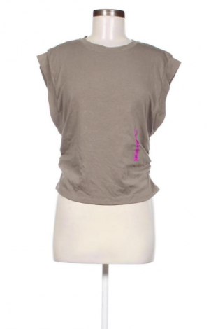 Damen T-Shirt Reserved, Größe XL, Farbe Grün, Preis € 11,13