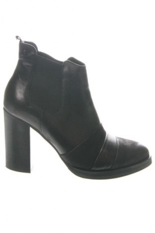 Damen Stiefeletten Carinii, Größe 38, Farbe Schwarz, Preis € 28,99
