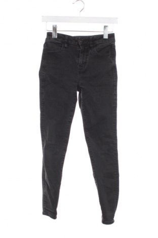 Дамски дънки American Eagle, Размер XS, Цвят Сив, Цена 27,99 лв.