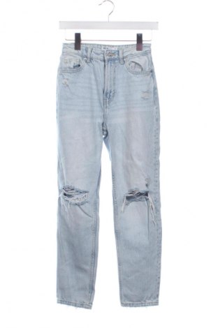 Γυναικείο Τζίν Bershka, Μέγεθος XS, Χρώμα Μπλέ, Τιμή 9,99 €