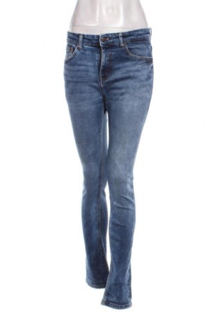 Damen Jeans Bershka, Größe M, Farbe Blau, Preis € 9,99