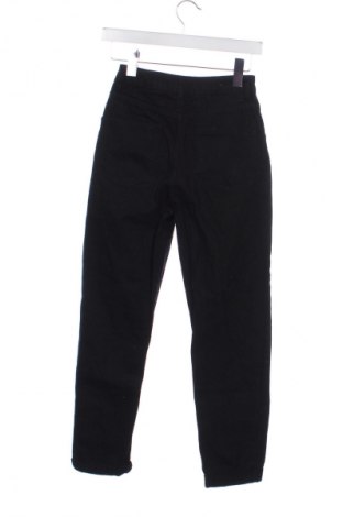 Dámske džínsy  Bershka, Veľkosť XXS, Farba Čierna, Cena  9,95 €