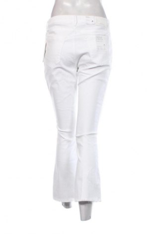 Damen Jeans Brax, Größe M, Farbe Weiß, Preis 119,99 €