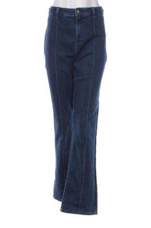 Blugi de femei C&A, Mărime L, Culoare Albastru, Preț 98,99 Lei