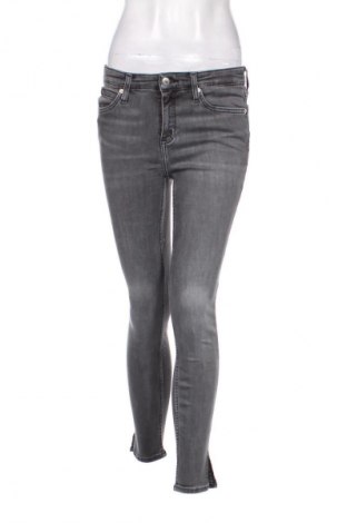 Dámské džíny  Calvin Klein Jeans, Velikost M, Barva Šedá, Cena  589,00 Kč
