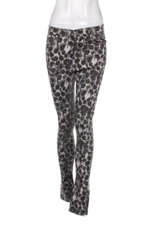 Damskie jeansy Cheap Monday, Rozmiar M, Kolor Kolorowy, Cena 47,36 zł