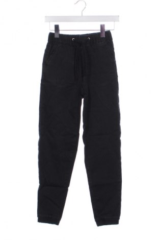 Dámske džínsy  Cropp, Veľkosť XXS, Farba Čierna, Cena  13,95 €