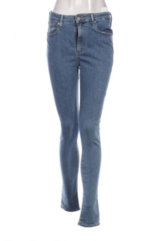 Γυναικείο Τζίν Levi's, Μέγεθος M, Χρώμα Μπλέ, Τιμή 25,99 €