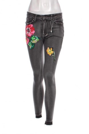 Damen Jeans MissKoo, Größe M, Farbe Mehrfarbig, Preis € 23,82