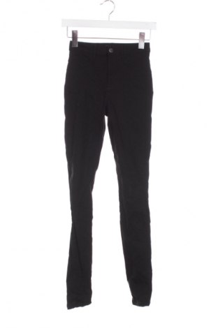 Dámské džíny  Pieces, Velikost XS, Barva Černá, Cena  279,00 Kč