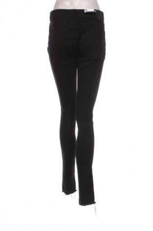 Blugi de femei Pieces, Mărime L, Culoare Negru, Preț 261,99 Lei