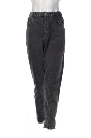 Női farmernadrág Pull&Bear, Méret S, Szín Szürke, Ár 3 679 Ft
