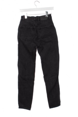 Dámské džíny  Pull&Bear, Velikost XS, Barva Černá, Cena  371,00 Kč