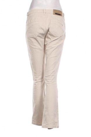Blugi de femei Sportmax Code, Mărime M, Culoare Bej, Preț 279,99 Lei