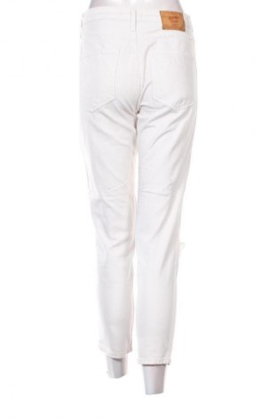 Damen Jeans Stradivarius, Größe M, Farbe Weiß, Preis € 14,83