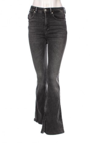 Damen Jeans Stradivarius, Größe S, Farbe Schwarz, Preis € 14,99