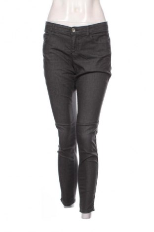 Blugi de femei United Colors Of Benetton, Mărime XXL, Culoare Gri, Preț 139,99 Lei