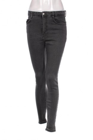 Dámske džínsy  Zara, Veľkosť M, Farba Sivá, Cena  8,95 €