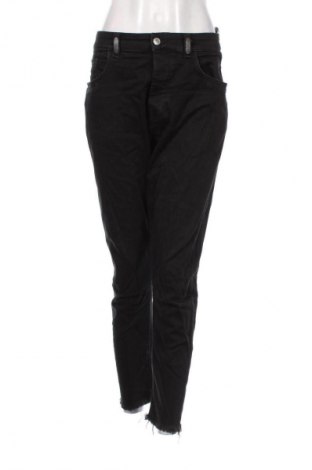 Blugi de femei Zara, Mărime XL, Culoare Negru, Preț 91,99 Lei
