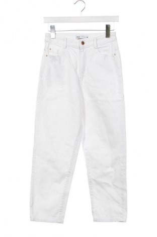 Дамски дънки Zara, Размер XS, Цвят Бял, Цена 27,99 лв.