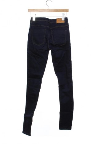 Γυναικείο Τζίν Zara, Μέγεθος XS, Χρώμα Μπλέ, Τιμή 8,99 €