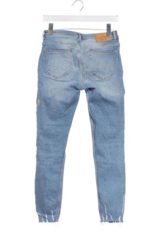 Дамски дънки Zara, Размер S, Цвят Син, Цена 27,99 лв.