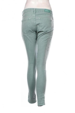 Blugi de femei Zara, Mărime S, Culoare Verde, Preț 91,99 Lei