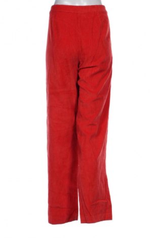 Damskie sztruksy Izod, Rozmiar L, Kolor Czerwony, Cena 157,99 zł