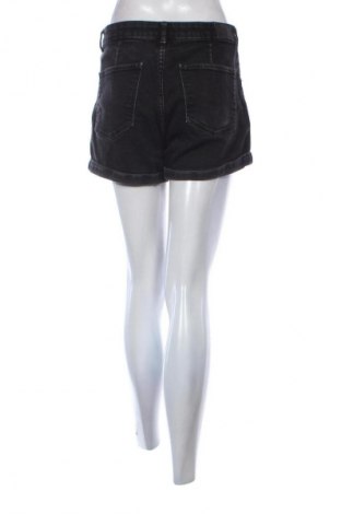 Damen Shorts Bershka, Größe L, Farbe Schwarz, Preis € 7,99
