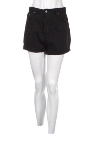 Damen Shorts Bershka, Größe M, Farbe Schwarz, Preis € 17,90