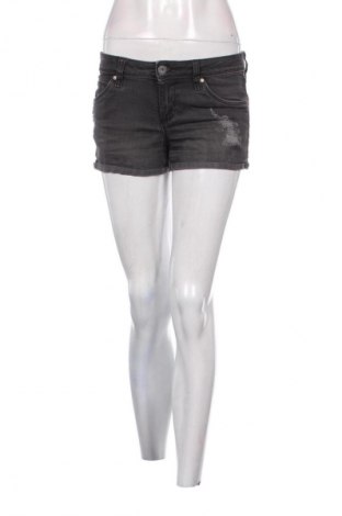 Damen Shorts Clockhouse, Größe S, Farbe Schwarz, Preis € 7,99