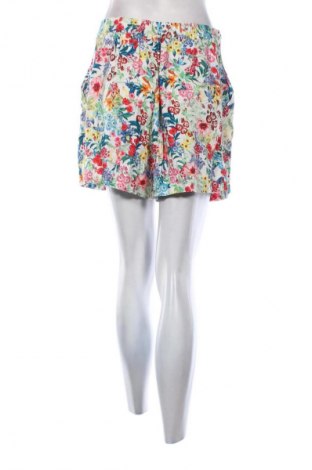 Dámské kraťasy  H&M, Velikost M, Barva Vícebarevné, Cena  241,00 Kč
