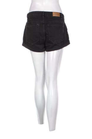 Damen Shorts Mohito, Größe M, Farbe Schwarz, Preis € 7,99