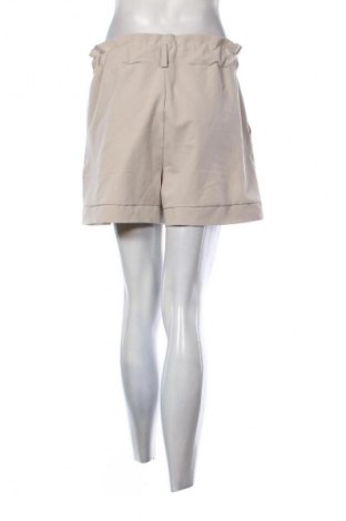 Damen Shorts NEW COLLECTION, Größe S, Farbe Ecru, Preis € 14,99