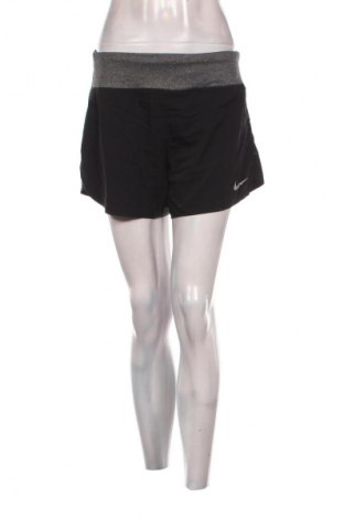 Damen Shorts Nike, Größe L, Farbe Schwarz, Preis € 23,99