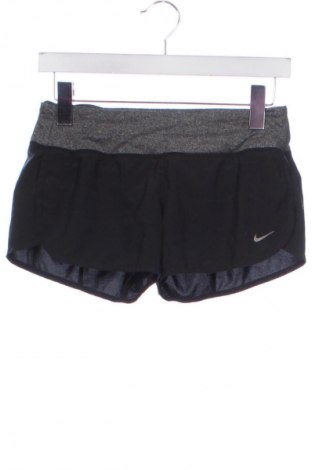 Damen Shorts Nike, Größe XS, Farbe Schwarz, Preis € 17,99