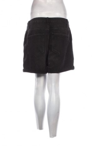 Damen Shorts Noisy May, Größe L, Farbe Schwarz, Preis € 39,40