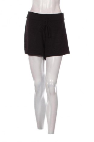 Damskie szorty ONLY, Rozmiar M, Kolor Czarny, Cena 150,99 zł