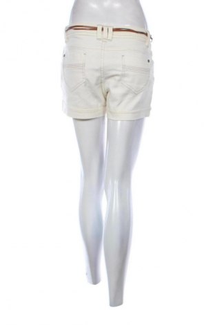Damen Shorts Okay, Größe M, Farbe Ecru, Preis 8,99 €