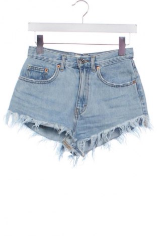 Γυναικείο κοντό παντελόνι Pull&Bear, Μέγεθος XS, Χρώμα Μπλέ, Τιμή 8,99 €