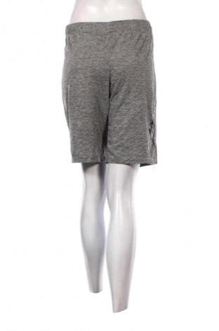 Damen Shorts Reebok, Größe XL, Farbe Grau, Preis € 23,99