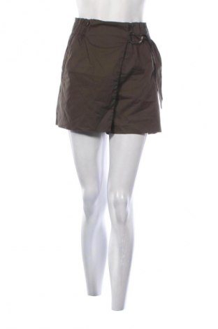 Damen Shorts Reserved, Größe S, Farbe Grün, Preis € 8,99