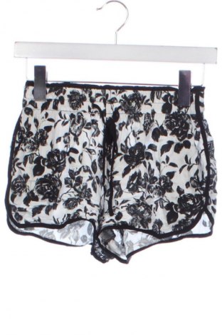 Damen Shorts Sinsay, Größe XXS, Farbe Mehrfarbig, Preis 10,00 €