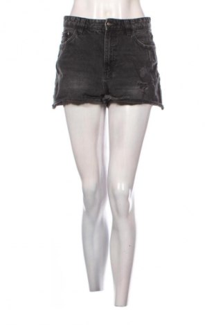 Damen Shorts Terranova, Größe L, Farbe Schwarz, Preis € 9,99