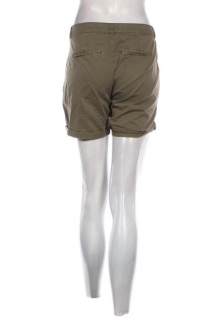 Damen Shorts Vero Moda, Größe M, Farbe Grün, Preis € 8,99