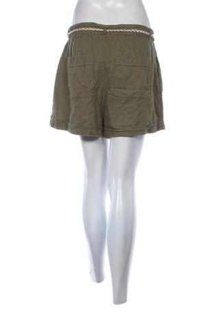 Damen Shorts Zara, Größe S, Farbe Grün, Preis € 15,63