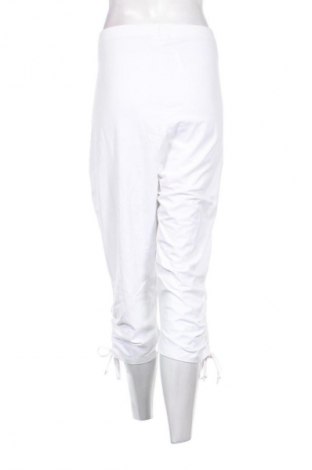 Дамски клин Bpc Bonprix Collection, Размер 3XL, Цвят Бял, Цена 19,99 лв.