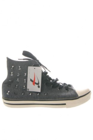 Damenschuhe Bastion, Größe 39, Farbe Grau, Preis € 12,99