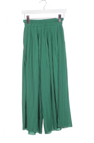 Dámske nohavice Bershka, Veľkosť XS, Farba Zelená, Cena  12,95 €