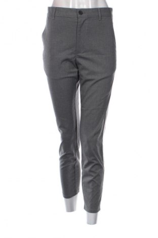 Damenhose Bershka, Größe M, Farbe Grau, Preis € 8,99